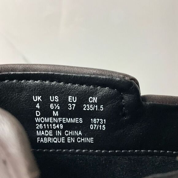 CLARKS Brown Leather Ankle Heel Booties - Picture 8 of 8